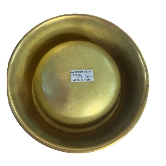 Vintage Hampton Brass Dog or Cat Bowl Dish Gorgeous!!! - Picture 5 of 5